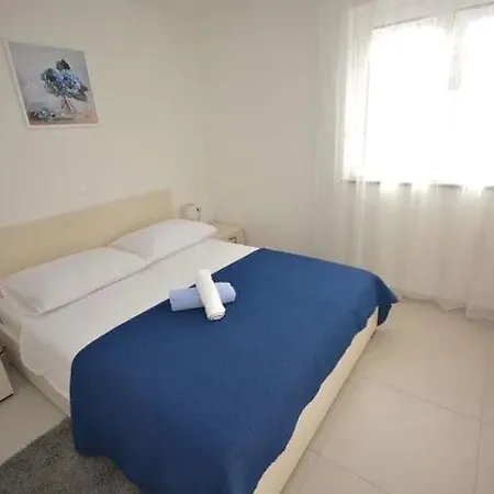 Апартаменты 2 Mit Schwimmbad Und Garten By Interhome *